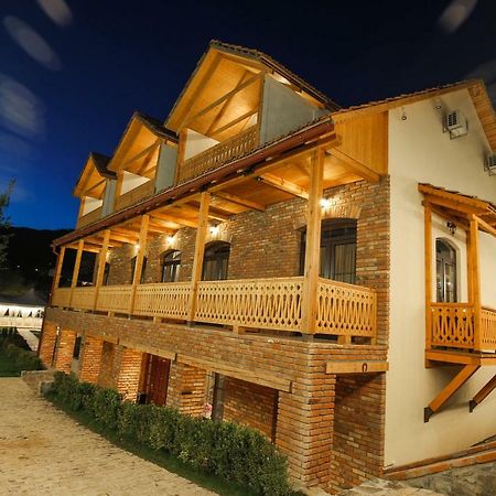 Chalet Dilijan Hotel & Restauarant エクステリア 写真