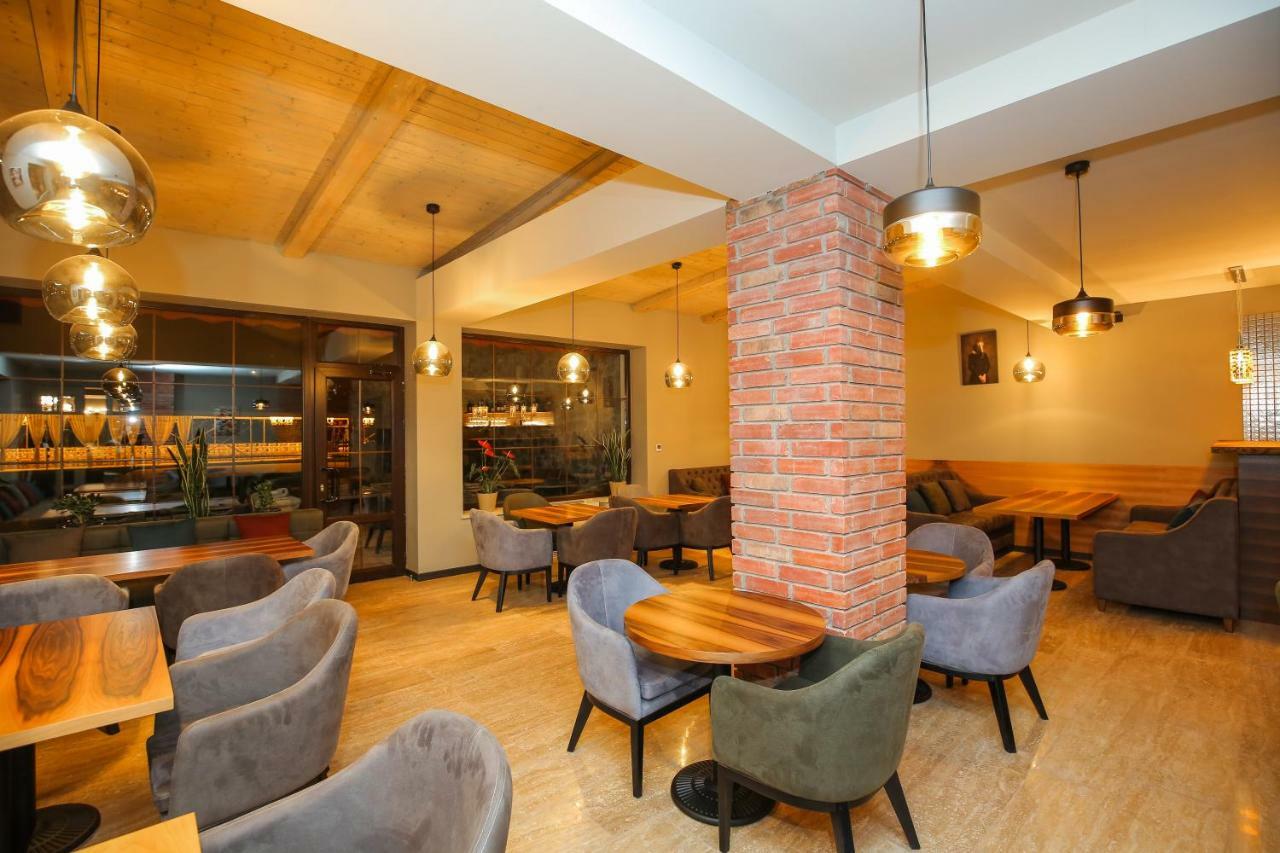 Chalet Dilijan Hotel & Restauarant エクステリア 写真