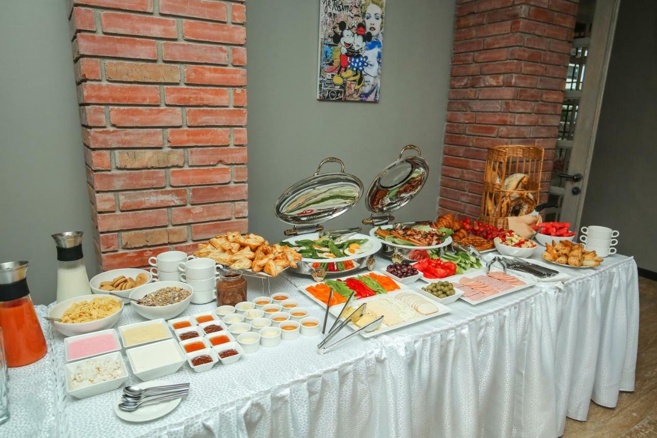 Chalet Dilijan Hotel & Restauarant エクステリア 写真
